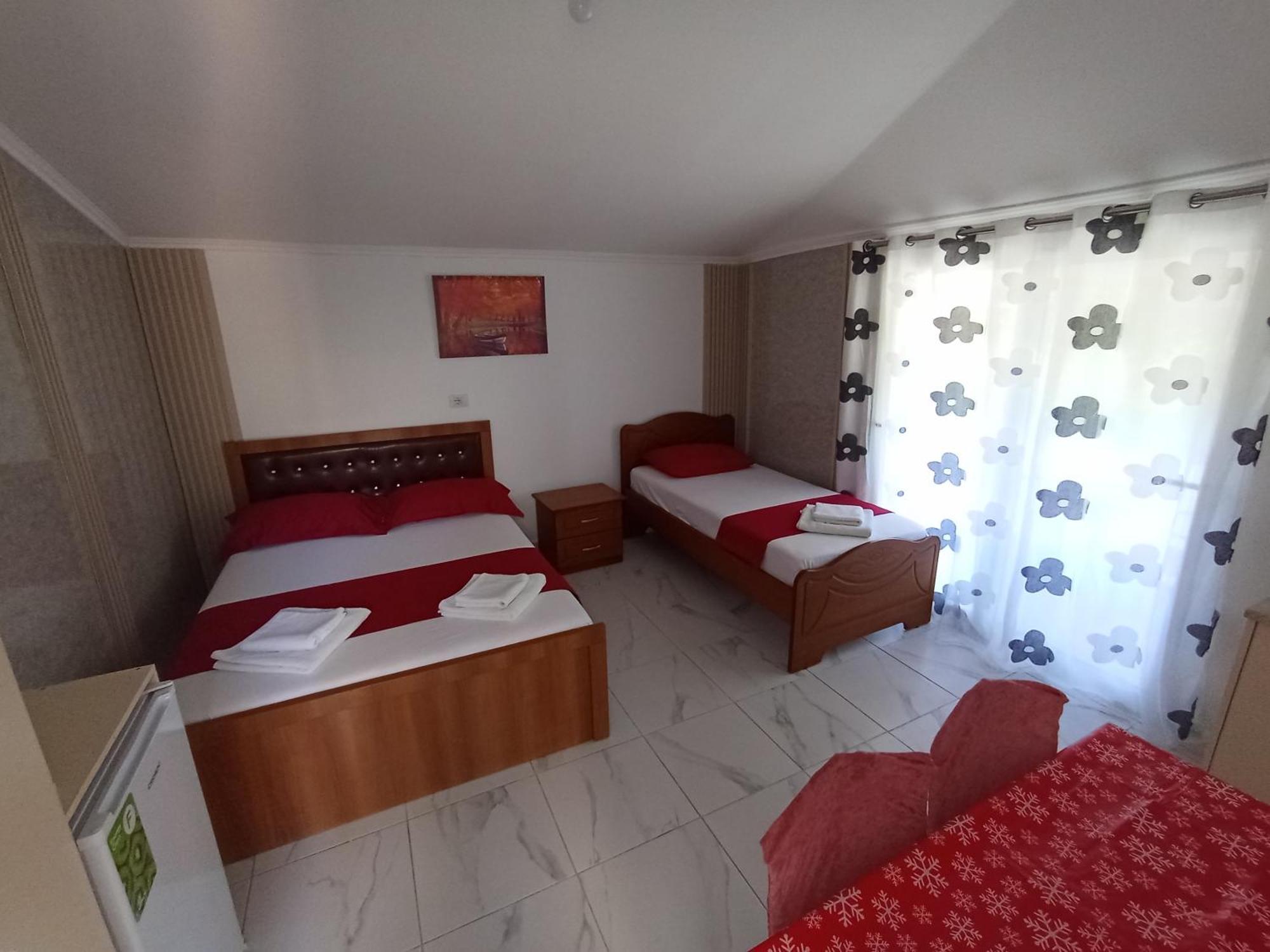 Vila Avni Likometi Ксамил Номер фото